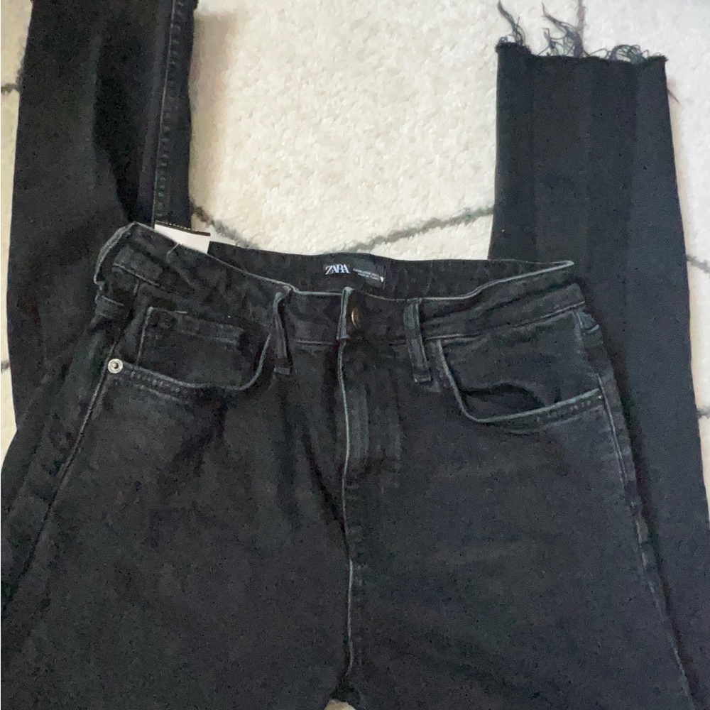 Zara jeans size 6